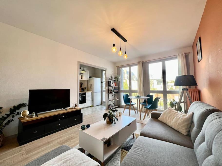 Le P'Tit Anatole - Joli T2 Avec Parking Apartment Poitiers Exterior photo