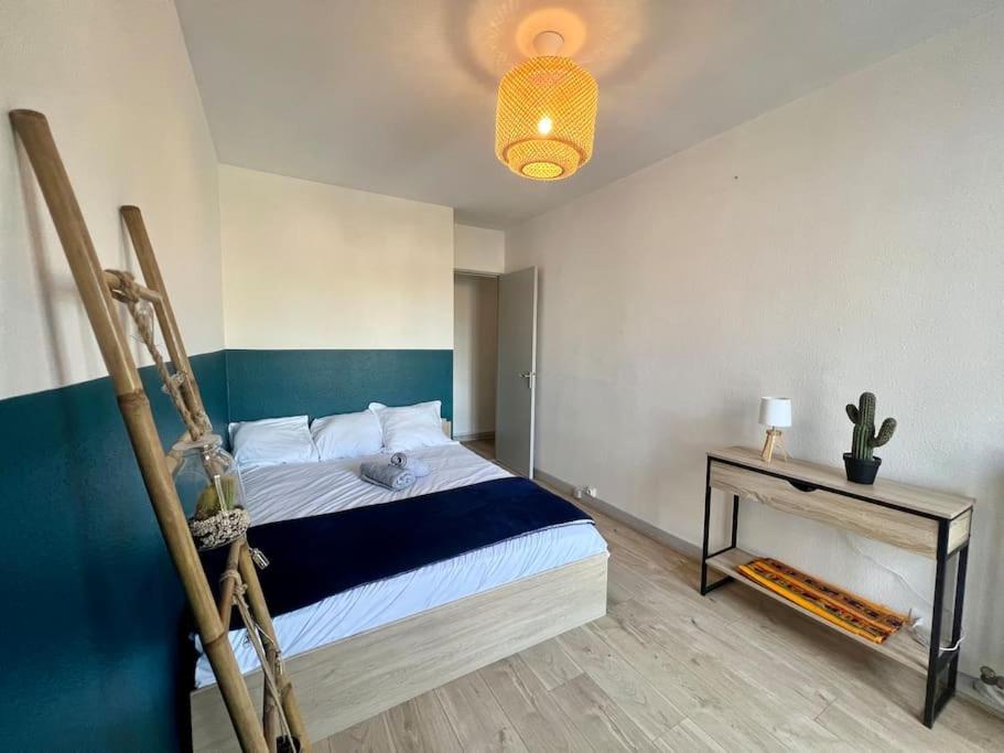 Le P'Tit Anatole - Joli T2 Avec Parking Apartment Poitiers Exterior photo